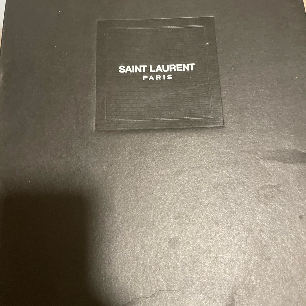 Saint Laurent Bold Red High-Tops - Picture 5 of 5